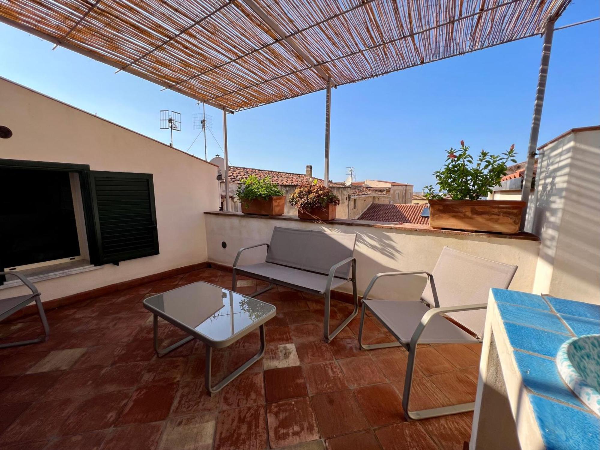 Cortile Umberto I Bed & Breakfast Cefalu Bagian luar foto