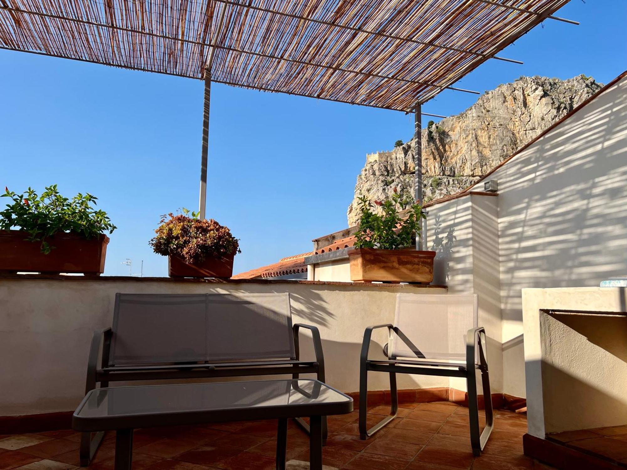 Cortile Umberto I Bed & Breakfast Cefalu Bagian luar foto